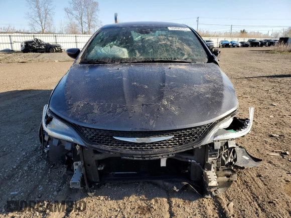 2016 Chrysler 200 S z VIN 1C3CCCBB3GN138217, wystawiony jako Copart lot #53496775 z przebiegiem 160 685 mil mil oraz Szkoda całkowita • Salvage title. Historia ofert i sprzedaży dostępna na DreamBid. Obrazek 5.