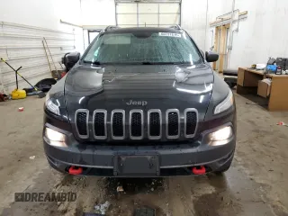 2015 Jeep Cherokee Trailhawk z VIN 1C4PJMBS0FW598694, wystawiony jako Copart lot #60731615 z przebiegiem 130 219 mil mil oraz Czysty tytuł • Clean title. Historia ofert i sprzedaży dostępna na DreamBid. Obrazek 5.