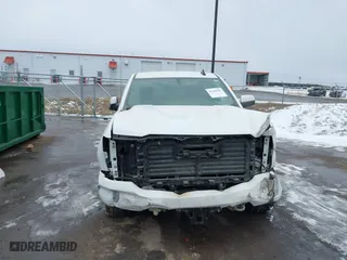2017 Chevrolet Silverado 1500 LT with VIN 1GCVKREC4HZ400030, listed as a IAAI auction lot 41364385 with 112,110 mi miles. Bid and sale history available at carsss.com. Image 6.
