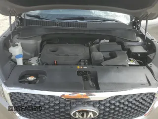 2018 Kia Sorento LX with VIN 5XYPG4A39JG403187, listed as a Copart auction lot 48360805 with 134,624 mi miles and Salvage Title. Bid and sale history available at carsss.com. Image 13.