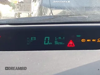 2007 Toyota Prius with VIN JTDKB20U977675252, listed as a IAAI auction lot 41697462 with 98,096 mi miles. Bid and sale history available at carsss.com. Image 7.