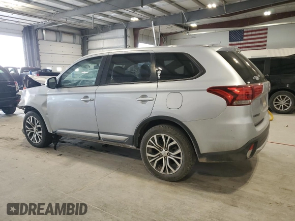 2017 Mitsubishi Outlander SE with VIN JA4AZ3A34HZ026302, listed as a Copart auction lot 53901205 with 195,965 mi miles and Clean title. Bid and sale history available at DreamBid. Image 2.