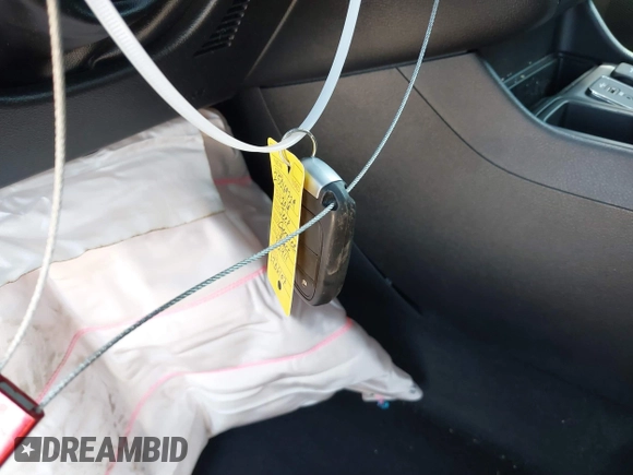 2019 Jeep Cherokee Latitude Plus with VIN 1C4PJLLB4KD312411, listed as a IAAI auction lot 41677041 with 82,802 mi miles and . Bid and sale history available at DreamBid. Image 11.
