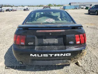 2004 Ford Mustang GT Deluxe z VIN 1FAFP42X64F137315, wystawiony jako Copart lot #52577925 z przebiegiem 210 557 mil mil oraz Szkoda całkowita • Salvage title. Historia ofert i sprzedaży dostępna na DreamBid. Obrazek 6.