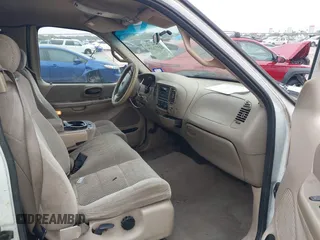 2001 Ford F-150 XL z VIN 1FTZX17281NB02781, wystawiony jako IAAI lot #42377688 z przebiegiem 180 830 mil mil oraz . Historia ofert i sprzedaży dostępna na DreamBid. Obrazek 5.