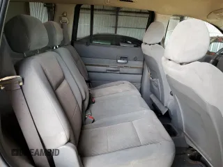 2004 Dodge Durango SLT with VIN 1D4HB48N44F186037, listed as a Copart auction lot 52209185 with 175,788 mi miles and Clean title. Bid and sale history available at DreamBid. Image 11.
