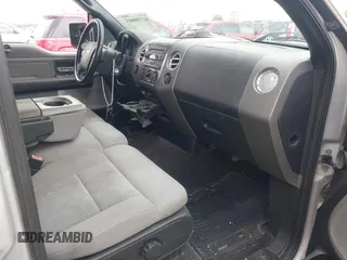 2004 Ford F-150 XLT z VIN 1FTPW14524KC80166, wystawiony jako IAAI lot #42738803 z przebiegiem 101 716 mil mil oraz . Historia ofert i sprzedaży dostępna na DreamBid. Obrazek 5.