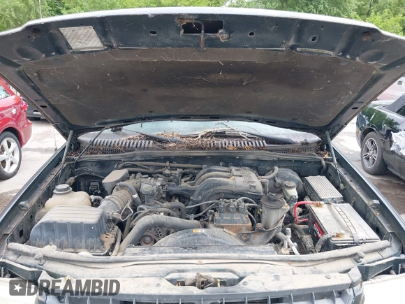 2004 Ford Explorer XLS with VIN 1FMDU72K84ZA89262, listed as a IAAI auction lot 42612169 with 170,005 mi miles and . Bid and sale history available at DreamBid. Image 10.