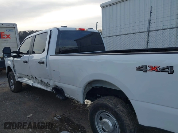 2024 Ford F-250 XL with VIN 1FT7W2BT2REF16747, listed as a IAAI auction lot 41321209 with 10,840 mi miles and . Bid and sale history available at DreamBid. Image 14.