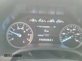 2022 Ford F-250 XL z VIN 1FT7W2B61NED06659, wystawiony jako Copart lot #61489105 z przebiegiem 43 770 mil mil oraz Czysty tytuł • Clean title. Historia ofert i sprzedaży dostępna na DreamBid. Obrazek 9.