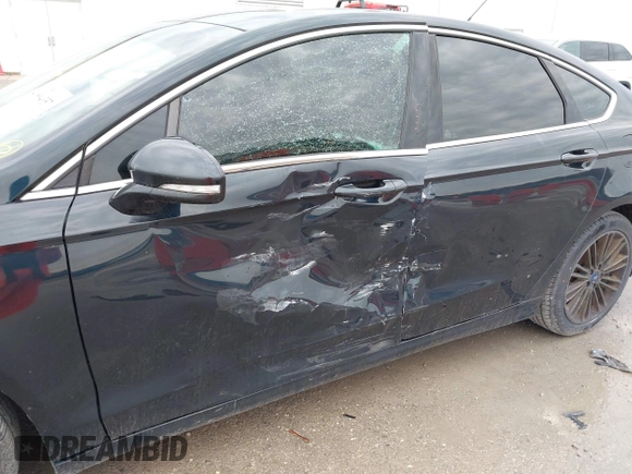 2014 Ford Fusion SE with VIN 3FA6P0HDXER192263, listed as a IAAI auction lot 41894357 with 209,626 mi miles. Bid and sale history available at carsss.com. Image 6.