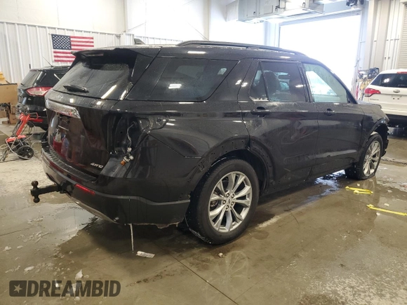 2023 Ford Explorer XLT with VIN 1FMSK8DH5PGC26517, listed as a Copart auction lot 45335625 with 21,164 mi miles and Salvage Title. Bid and sale history available at DreamBid. Image 3.