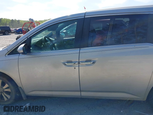 2014 Honda Odyssey EX with VIN 5FNRL5H44EB066739, listed as a IAAI auction lot 42073712 with Not Provided miles and . Bid and sale history available at carsss.com. Image 15.