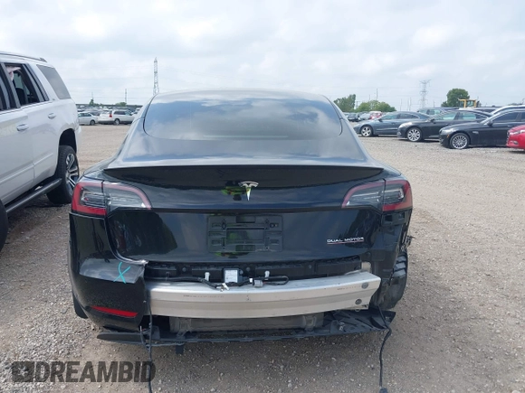 2021 Tesla Model 3 Performance with VIN 5YJ3E1EC5MF919278, listed as a IAAI auction lot 40194677 with 50,484 mi miles and . Bid and sale history available at carsss.com. Image 16.