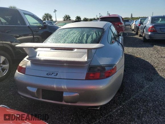2004 Porsche 911 z VIN WP0AC29944S692069, wystawiony jako Copart lot #74231194 z przebiegiem Nie podano mil oraz Szkoda całkowita • Salvage title. Historia ofert i sprzedaży dostępna na DreamBid. Obrazek 6.