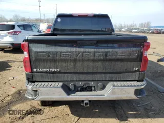 2024 Chevrolet Silverado 1500 LT with VIN 1GCPDKEK2RZ118469, listed as a Copart auction lot 49227775 with 18,424 mi miles and Clean Title. Bid and sale history available at DreamBid. Image 6.
