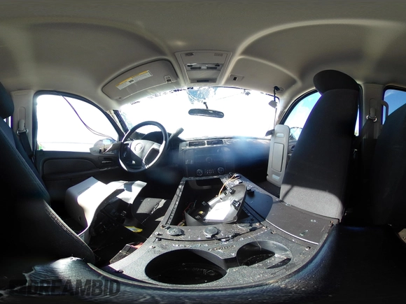 2013 Chevrolet Tahoe Commercial with VIN 1GNLC2E05DR266048, listed as a IAAI auction lot 40848505 with 95,459 mi miles and . Bid and sale history available at DreamBid. Image 18.