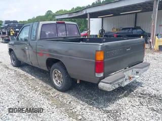 1995 Nissan Frontier XE with VIN 1N6SD16S9SC447310, listed as a IAAI auction lot 42367096 with 298,275 mi miles and . Bid and sale history available at DreamBid. Image 3.