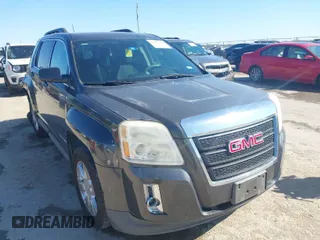 2013 GMC Terrain SLE with VIN 2GKALSEK8D6293262, listed as a IAAI auction lot 41851392 with 122,971 mi miles. Bid and sale history available at carsss.com. Image 1.