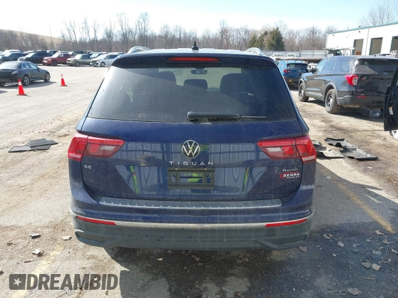 2024 Volkswagen Tiguan SE with VIN 3VVMB7AXXRM170782, listed as a IAAI auction lot 41754426 with 3,552 mi miles and . Bid and sale history available at DreamBid. Image 17.