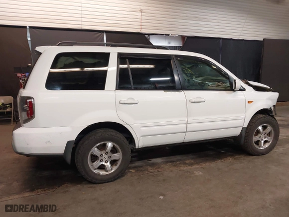2007 Honda Pilot EX-L with VIN 5FNYF18507B019943, listed as a IAAI auction lot 41986403 with 179,379 mi miles. Bid and sale history available at carsss.com. Image 14.