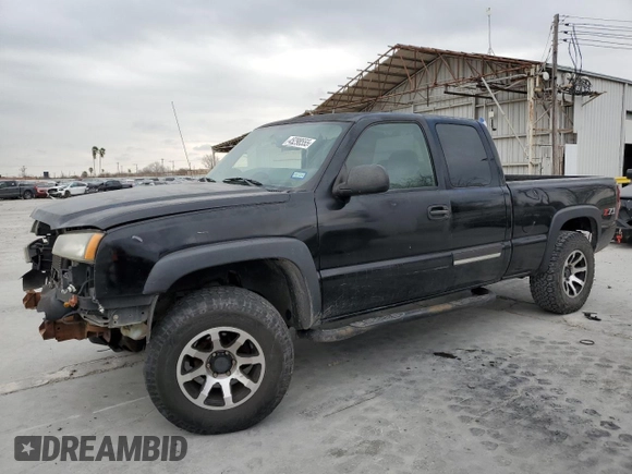 2004 Chevrolet Silverado 1500 with VIN 1GCEK19TX4E186657, listed as a Copart auction lot 45298555 with 251,061 mi miles and Salvage Title. Bid and sale history available at DreamBid. Image 1.