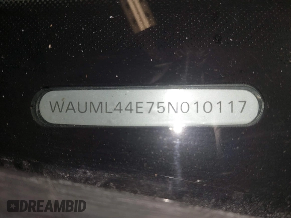 2005 Audi A8 L with VIN WAUML44E75N010117, listed as a IAAI auction lot 41523759 with 125,431 mi miles. Bid and sale history available at carsss.com. Image 17.