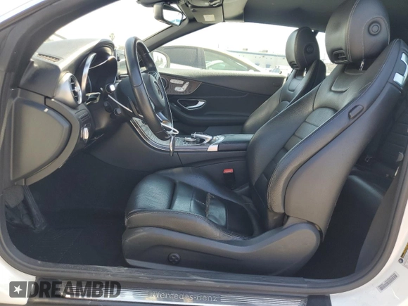2018 Mercedes-Benz C 300 с VIN WDDWK4JB7JF623454, выставлен на аукционе Copart как лот 61343225 с пробегом 99 763 миль миль и Списание • Salvage title. История ставок и продаж доступна на DreamBid. Изображение 7.
