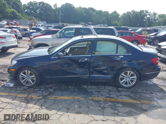 2014 Mercedes-Benz C 250 Sport with VIN WDDGF4HB6EA917896, listed as a IAAI auction lot 42368736 with 54,678 mi miles and . Bid and sale history available at DreamBid. Image 14.