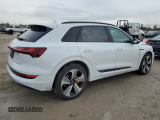 2023 Audi e-tron Premium Plus with VIN WA1LAAGE4PB011657, listed as a Copart auction lot 88472875 with 15,640 mi miles and Salvage title. Bid and sale history available at DreamBid. Image 3.