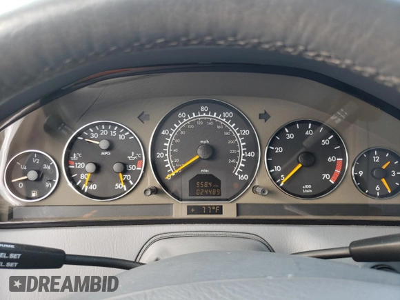 2000 Mercedes-Benz SL-Class with VIN WDBFA68F0YF190618, listed as a Copart auction lot 64791414 with 24,489 mi miles and Salvage Title. Bid and sale history available at carsss.com. Image 9.