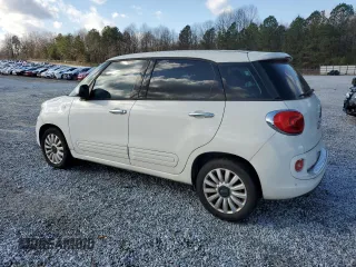2014 FIAT 500L Easy with VIN ZFBCFABH1EZ007940, listed as a Copart auction lot 86425114 with 126,253 mi miles and Clean Title. Bid and sale history available at carsss.com. Image 2.