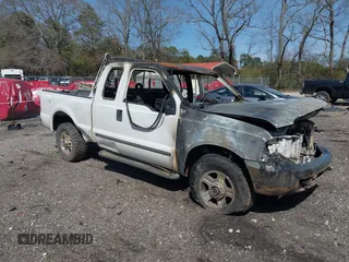 1999 Ford Super Duty F-250 XL with VIN 1FTNX21S1XEB03048, listed as a IAAI auction lot 41741521 with 1 mi miles. Bid and sale history available at carsss.com. Image 1.