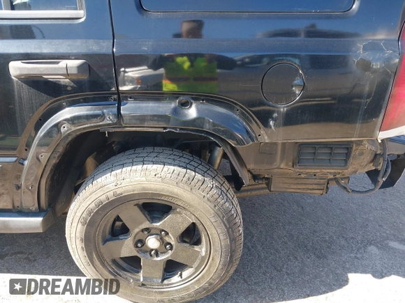 2006 Jeep Commander with VIN 1J8HG48K56C204031, listed as a IAAI auction lot 42034851 with 213,665 mi miles and . Bid and sale history available at DreamBid. Image 6.