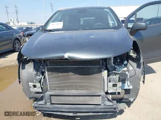 2020 Chevrolet Trax LS with VIN 3GNCJKSB4LL228232, listed as a IAAI auction lot 41670275 with 113,043 mi miles. Bid and sale history available at carsss.com. Image 6.