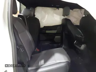 2024 Ford F-150 Lightning Lariat с VIN 1FT6W5L72RWG24374, выставлен на аукционе IAAI как лот 42296397 с пробегом Не указан миль и . История ставок и продаж доступна на DreamBid. Изображение 8.