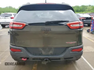 2015 Jeep Cherokee Trailhawk z VIN 1C4PJMBSXFW588030, wystawiony jako Copart lot #55057635 z przebiegiem 116 209 mil mil oraz Szkoda całkowita • Salvage title. Historia ofert i sprzedaży dostępna na DreamBid. Obrazek 6.