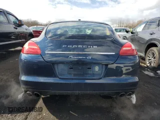 2010 Porsche Panamera S z VIN WP0AB2A75AL061320, wystawiony jako Copart lot #44996365 z przebiegiem 145 786 mil mil oraz Szkoda całkowita • Salvage title. Historia ofert i sprzedaży dostępna na DreamBid. Obrazek 6.