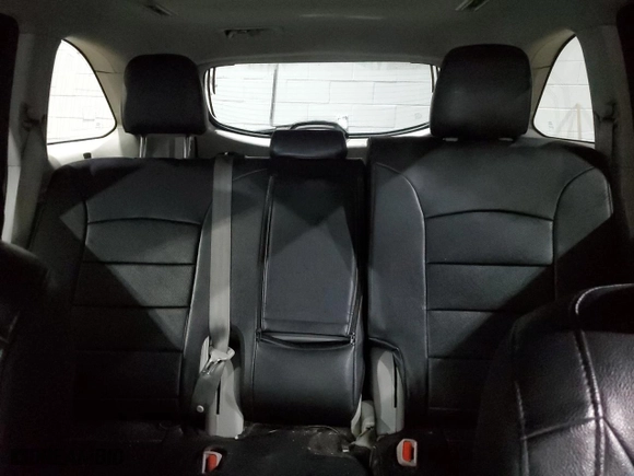 2015 Toyota Highlander LE with VIN 5TDBKRFH2FS085451, listed as a Copart auction lot 46867025 with 201,633 mi miles and Salvage Title. Bid and sale history available at carsss.com. Image 10.