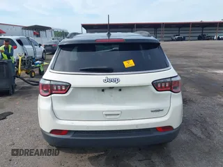 2020 Jeep Compass Latitude с VIN 3C4NJCBB5LT230420, выставлен на аукционе IAAI как лот 42362072 с пробегом 65 713 миль миль и . История ставок и продаж доступна на DreamBid. Изображение 16.