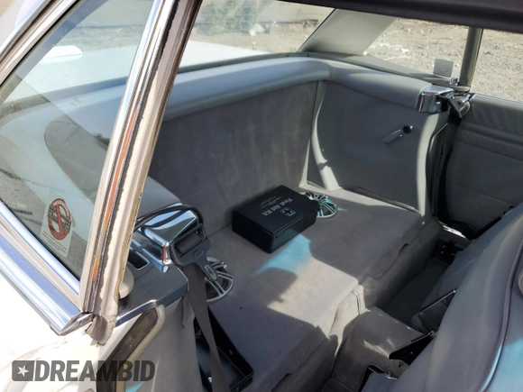 1989 Mercedes-Benz 560 Series 560SL with VIN WDBBA48D9KA103806, listed as a Copart auction lot 53533215 with 933,768 mi miles and Salvage Title. Bid and sale history available at carsss.com. Image 10.