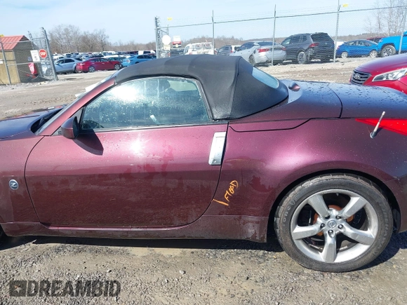 2006 Nissan 350Z Touring with VIN JN1AZ36A96M455980, listed as a IAAI auction lot 41620876 with 140,262 mi miles. Bid and sale history available at carsss.com. Image 6.