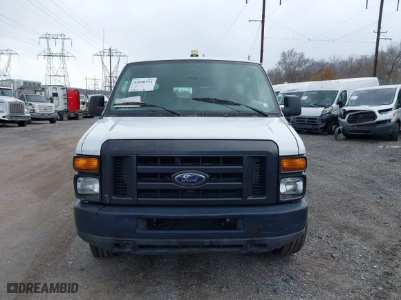 2008 Ford Econoline Wagon XL with VIN 1FDSS31L78DA60161, listed as a IAAI auction lot 41840351 with 151,312 mi miles. Bid and sale history available at carsss.com. Image 13.
