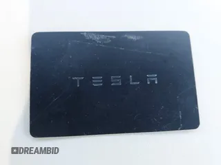 2022 Tesla Model X Plaid z VIN 7SAXCBE64NF352928, wystawiony jako IAAI lot #41406070 z przebiegiem 38 175 mil mil oraz . Historia ofert i sprzedaży dostępna na DreamBid. Obrazek 11.