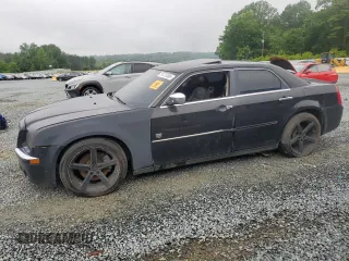 2008 Chrysler 300 Touring z VIN 2C3KA53G78H327759, wystawiony jako Copart lot #54773365 z przebiegiem 193 704 mil mil oraz Szkoda całkowita • Salvage title. Historia ofert i sprzedaży dostępna na DreamBid. Obrazek 1.