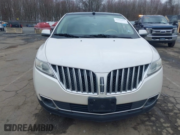 2012 Lincoln MKX with VIN 2LMDJ8JK2CBL04091, listed as a IAAI auction lot 42000831 with 164,711 mi miles and . Bid and sale history available at DreamBid. Image 12.