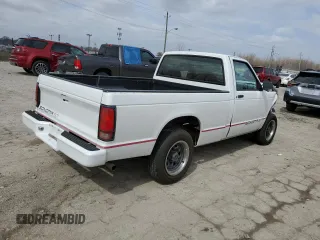 1992 GMC Sonoma with VIN 1GTCS14Z8N8505850, listed as a Copart auction lot 49582175 with 44,301 mi miles and Salvage Title. Bid and sale history available at carsss.com. Image 3.
