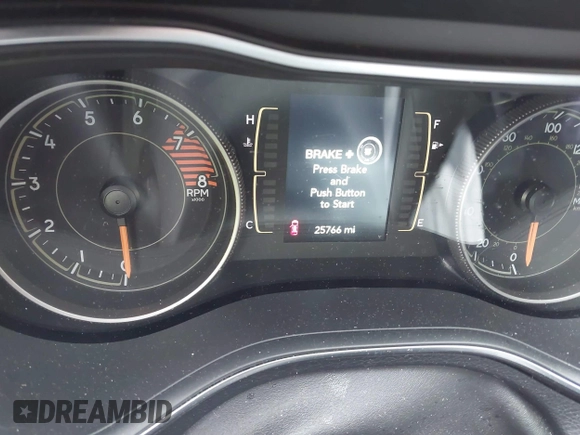 2020 Jeep Cherokee Altitude with VIN 1C4PJMLXXLD635994, listed as a IAAI auction lot 42074726 with 25,766 mi miles and . Bid and sale history available at DreamBid. Image 7.
