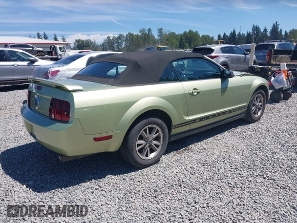 2005 Ford Mustang Deluxe with VIN 1ZVFT84N755254849, listed as a IAAI auction lot 42544077 with 276,391 mi miles and . Bid and sale history available at DreamBid. Image 4.