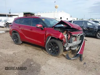 2023 Toyota Highlander L z VIN 5TDKDRAH9PS526978, wystawiony jako IAAI lot #40818784 z przebiegiem 82 801 mil mil oraz . Historia ofert i sprzedaży dostępna na DreamBid. Obrazek 1.